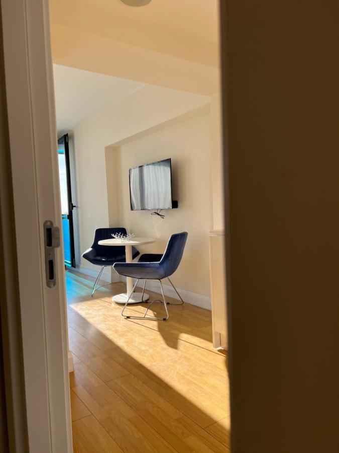באטומי Orbi City Aparthotel Black Sea View מראה חיצוני תמונה