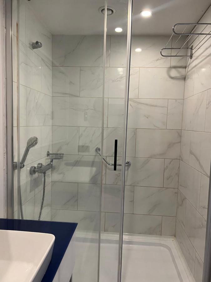 באטומי Orbi City Aparthotel Black Sea View מראה חיצוני תמונה