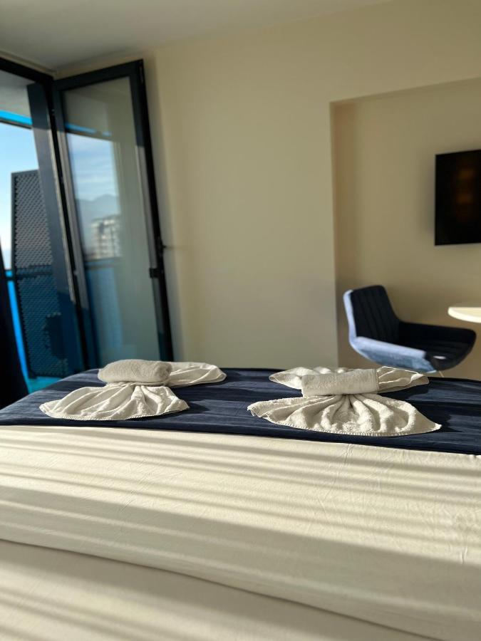 באטומי Orbi City Aparthotel Black Sea View מראה חיצוני תמונה