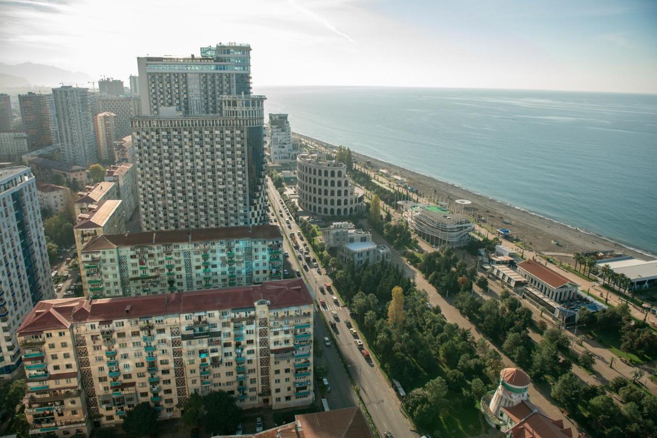 באטומי Orbi City Aparthotel Black Sea View מראה חיצוני תמונה