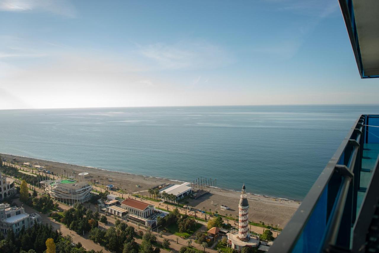 באטומי Orbi City Aparthotel Black Sea View מראה חיצוני תמונה