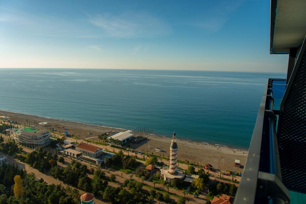 באטומי Orbi City Aparthotel Black Sea View מראה חיצוני תמונה