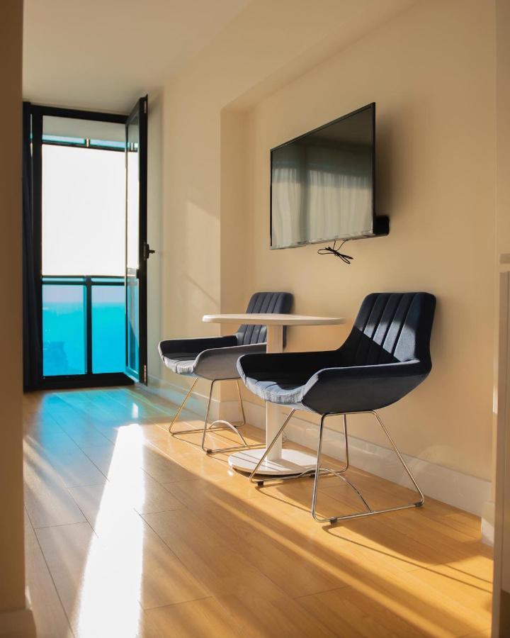 באטומי Orbi City Aparthotel Black Sea View מראה חיצוני תמונה