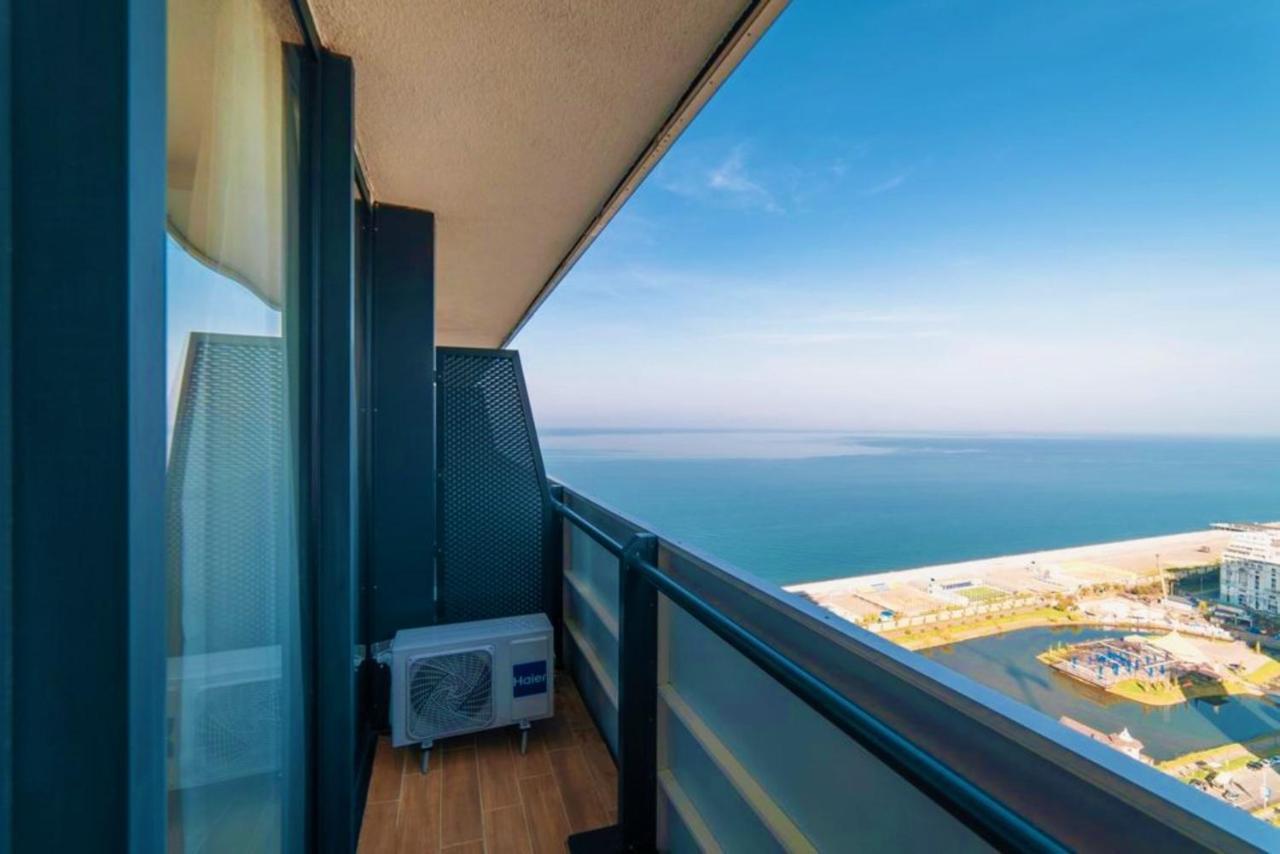 באטומי Orbi City Aparthotel Black Sea View מראה חיצוני תמונה