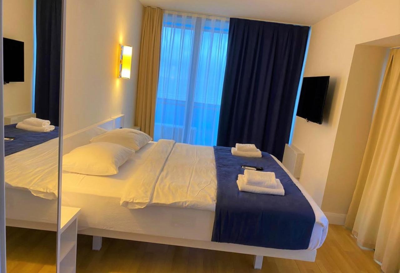 באטומי Orbi City Aparthotel Black Sea View מראה חיצוני תמונה